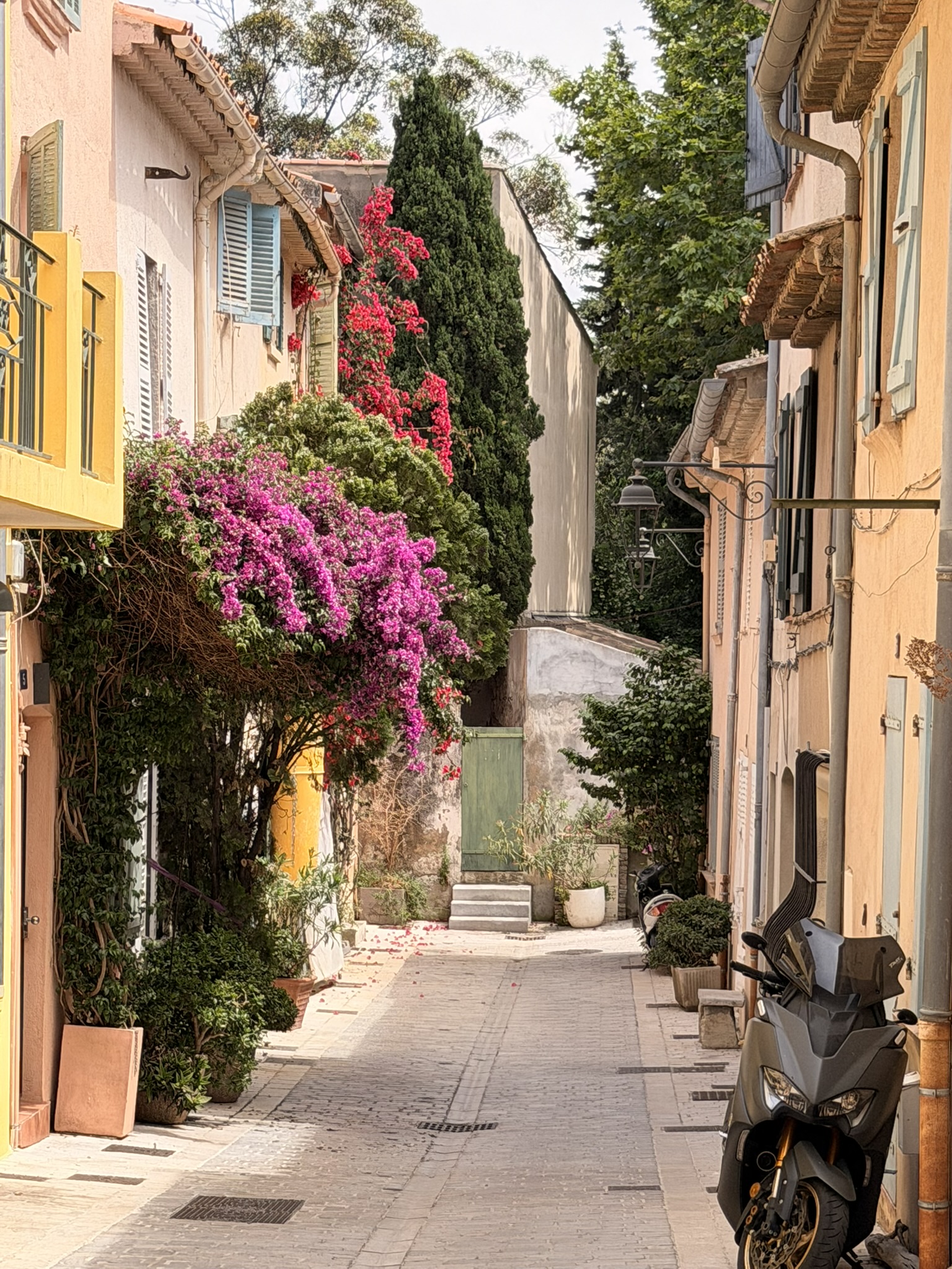 A lane on the Riviera